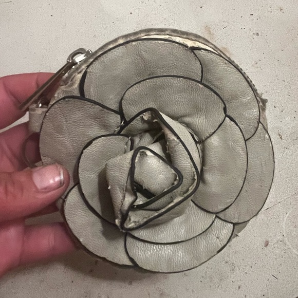 Vintage Flower coin purse - Picture 2 of 4
